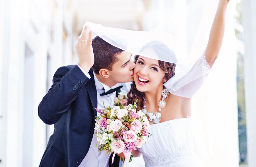 Ненасытная невеста изменяет жениху перед свадьбой